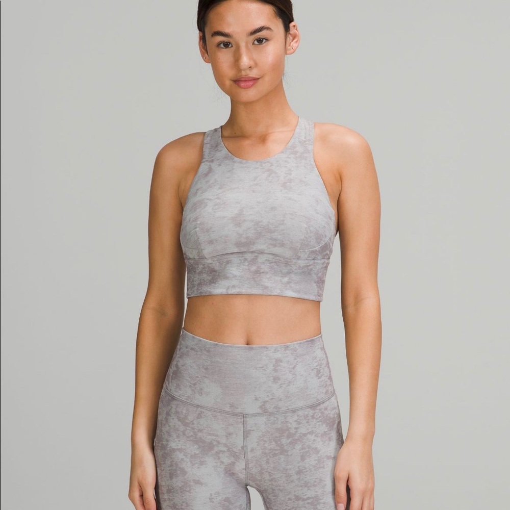 NWT Wunder Train Long Line Bra Medium Support C/D Cup